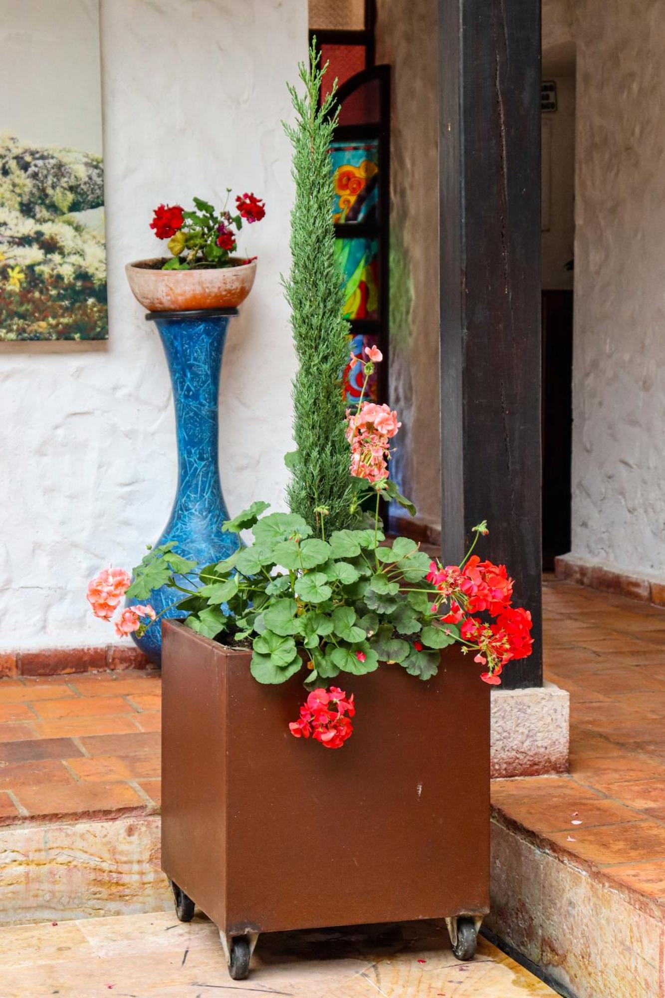 Отель Casona Quesada Суэска Экстерьер фото